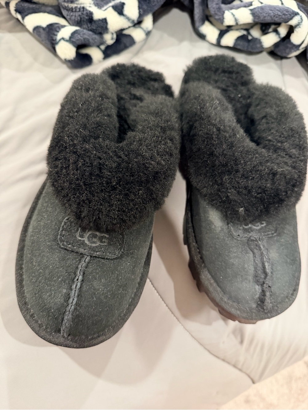 UGG Woman’s Black Suede Shearling Clog Slippers